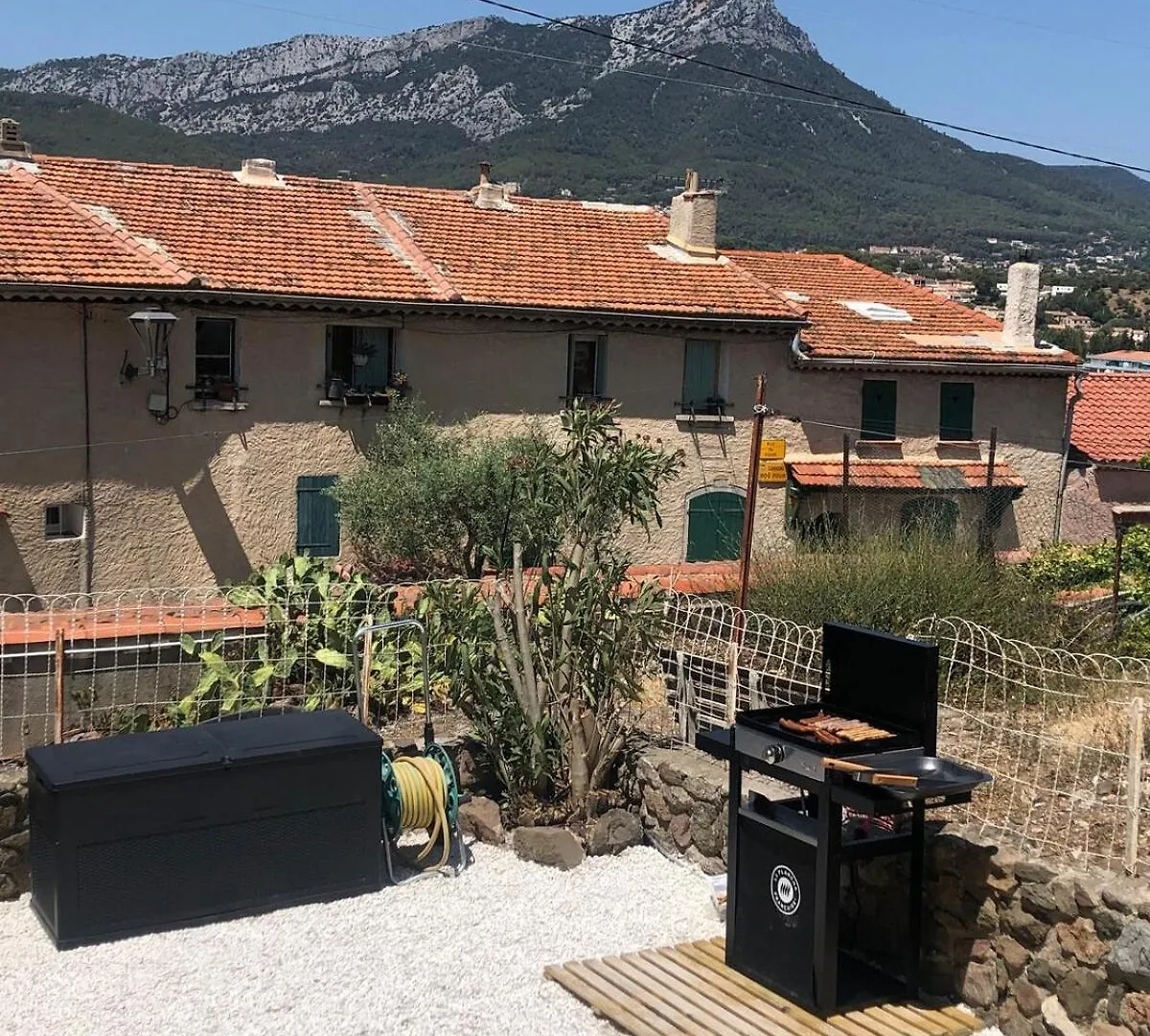 Mon Nid Aux Rochers La Garde  0*, La Garde (Var)