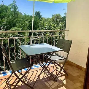  Appartement La Garde : Joli Dans Résidence